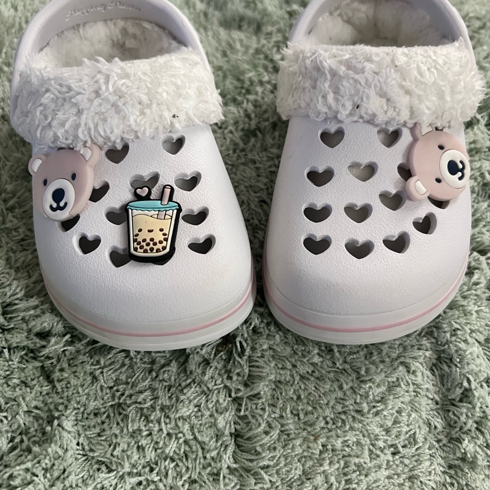 Size 5 Toddler clogs
